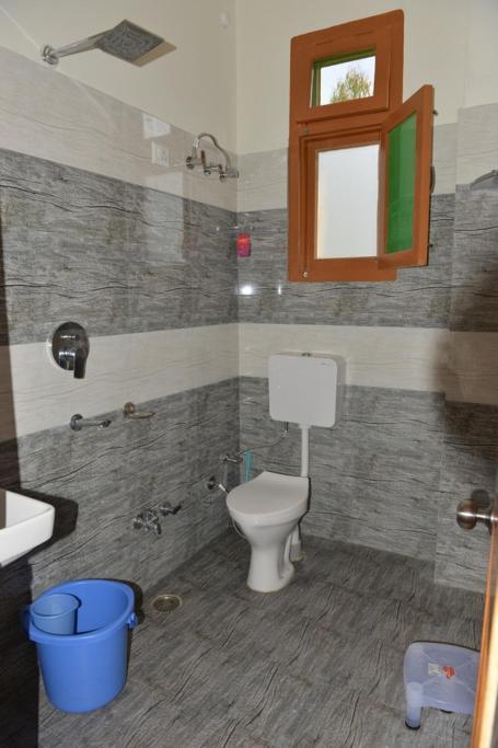 Tulip Flowing River View Hotel. Shamshi Экстерьер фото